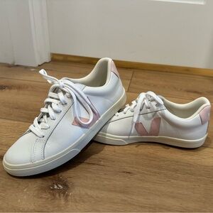 NEW Veja pink and white sneakers
